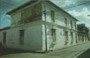 Casa Natal Coronel Fernndo Figueredo
Ubicada en la Calle Sucre c/c Figueredo de la Ciudad 
de San Carlos
Ao 2003 actualmente en Reconstruccin
Foto: Argenis Agero